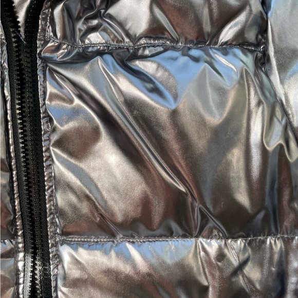 NEW reduced UGG Silver Water repellent Puffer jacket, size S, XS - Picture 15 of 17